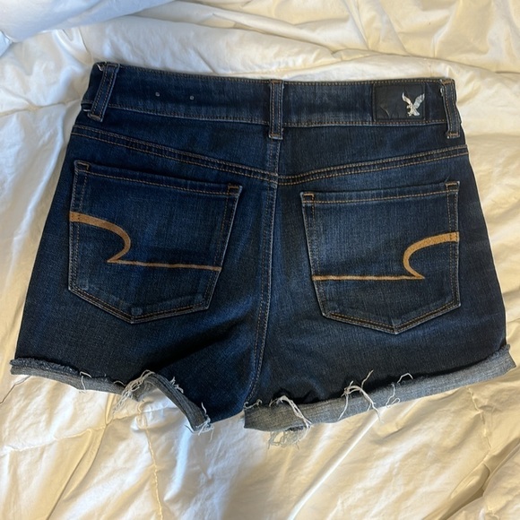 American Eagle high rise Jean  shorts, Size 4, 360 super stretch - Picture 2 of 4